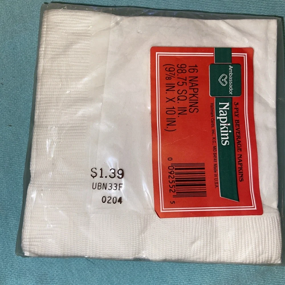 Vintage Hallmark Snoopy Christmas Napkins NOS Ambassador Woodstock USA‎ 16ct
